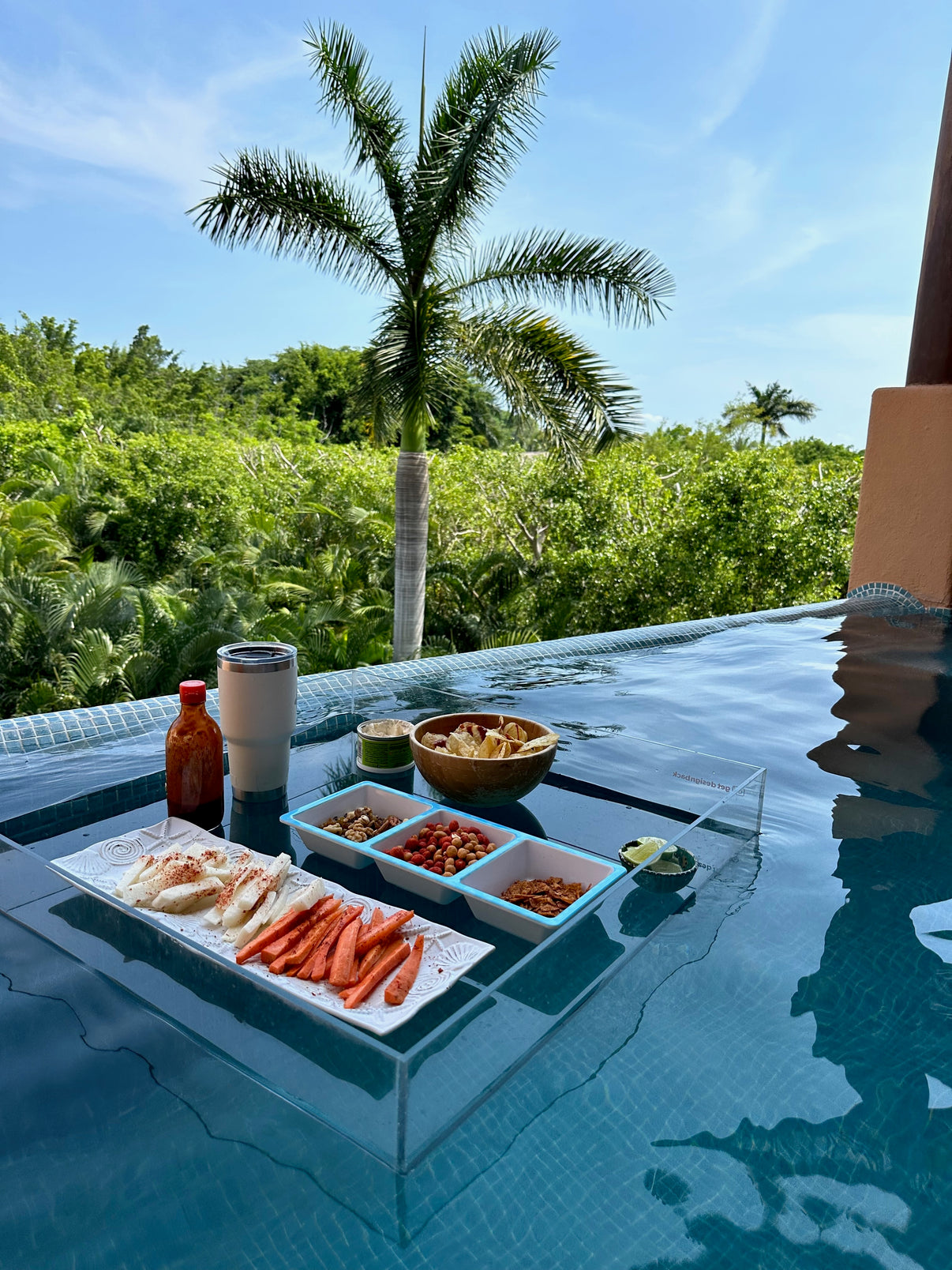 Clear Luxe Floating Tray Square